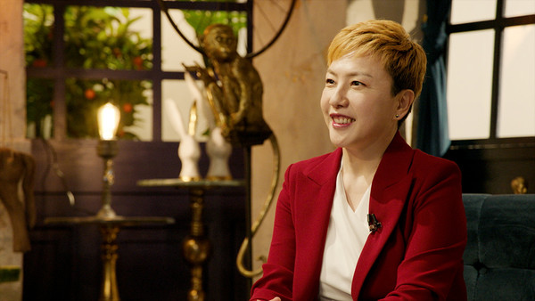 [사진 =  헤이조이스 이나리 대표/ EBS 제공]