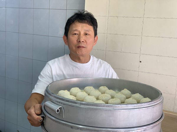 [사진 = 은평구 만두집 김치만두&열무국수 달인/ SBS 제공]