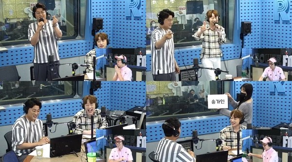 [사진 = SBS 파워FM ‘김영철의 파워FM’ 보이는 라디오 방송화면]
