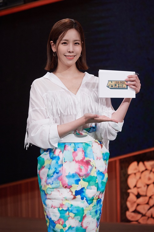 [사진 = 이승현 아나운서/ KBS 제공]