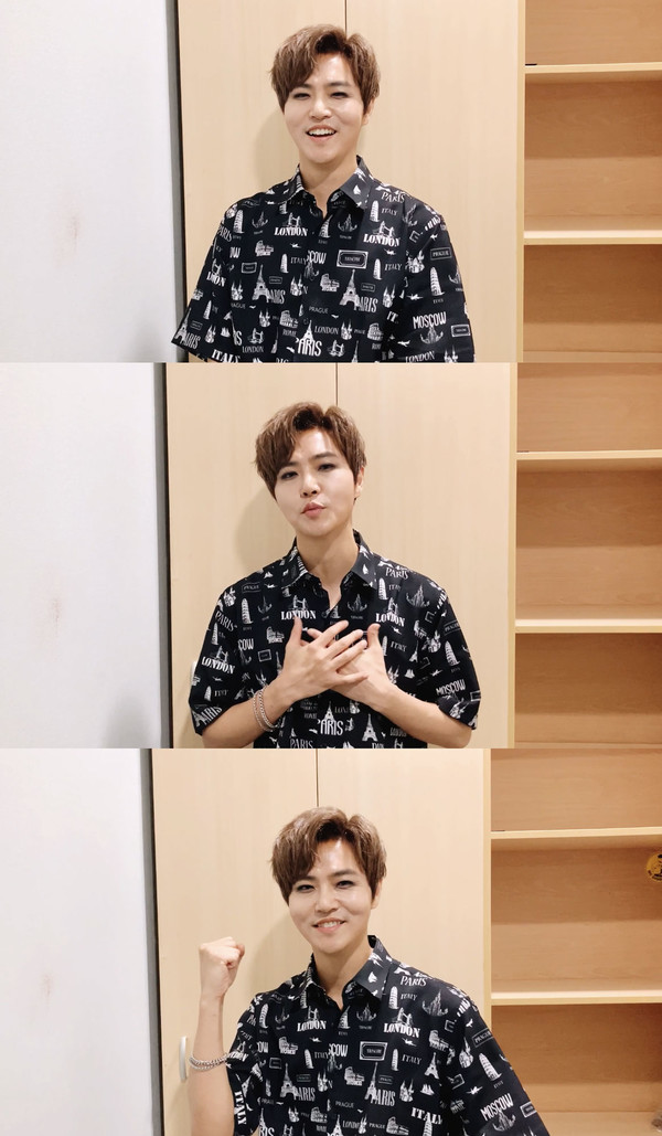 [사진 = 뮤직원컴퍼니 제공]