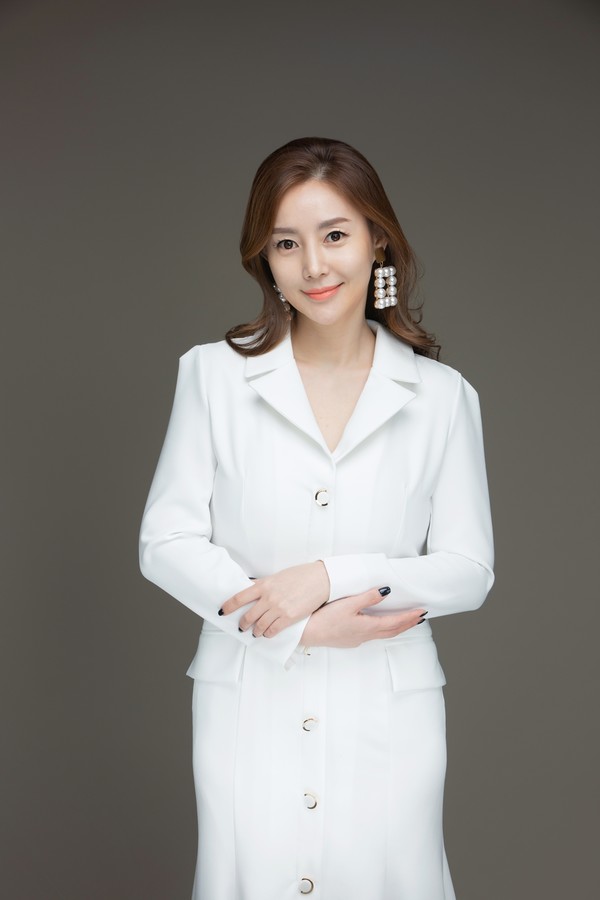 [사진 = 스타리움엔터테인먼트 제공]