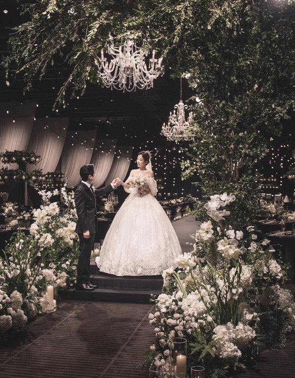 [사진 = 스타잇엔터테인먼트 제공]