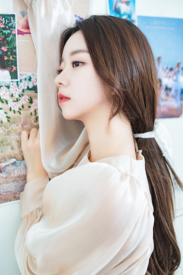 [사진 = 정라엘/ 스튜디오앤뉴 제공]