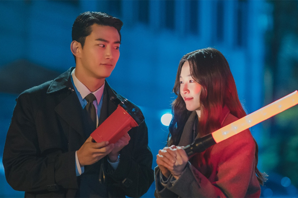 인간이 뱀파이어 무는 시대, 옥택연은 왜 굳이 인간을 꿈꿀까('가슴이 뛴다') 인간이 뱀파이어 무는 시대, 옥택연은 왜 굳이 인간을 꿈꿀까('가슴이 뛴다')
