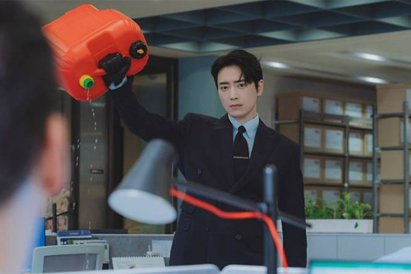 ** 로또 1등 19억이 바꾼 이준혁의 인생! <로또 1등도 출근합니다>가 던지는 진짜 메시지
**